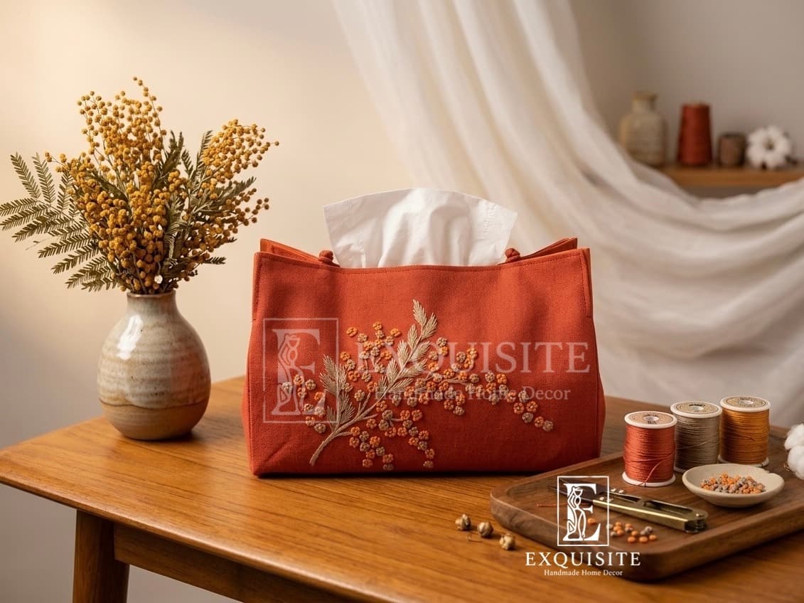 Tissue box with hand embroidery - Hộp giấy ăn thêu tay — Exclusive Piece